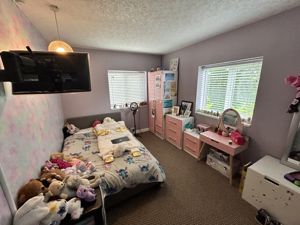 Photo 16- click for photo gallery